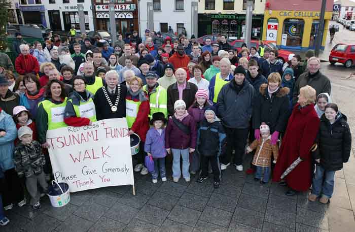 Group of Walkers about to take part in the Charity Walk for the Tsunami Fund at market Sq Castlebar. Photo Michael Donnelly 

