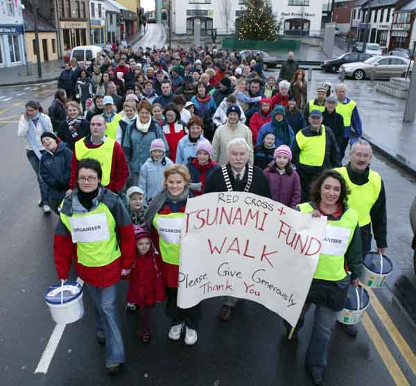 Group pictured leaving Market Sq Castlebar at the start of the Charity Walk in aid of the Red Cross Tsunami Fund. Photo Michael Donnelly 