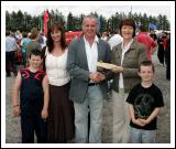Dominic and Siobhan Mullee, Ballindine, one of the major sponsors of Claremorris Show present a cheque to Maureen Finnerty, secretary Claremorris Agricultural Show, included in photo are Jamie and Caelainn Mullee. Photo:  Michael Donnelly