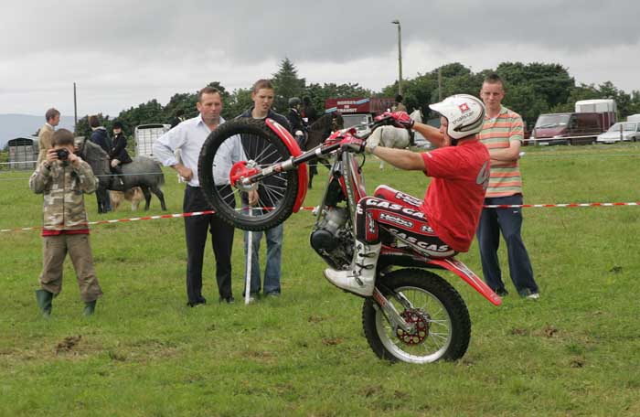 Andrew Perry, Dundonald Co Down, of Trialstar performing stunts at the 88th Claremorris Agricultural Show. Photo:  Michael Donnelly