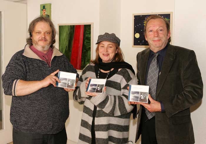 Pictured at the launch /reading of Poetry CD "A Disturbance of Poets" featuring poems by thirteen Mayo Poets in the Linenhall Arts Centre, Castlebar, from left: Jho Harris "All Points West" and Mid West Radio; Sinead McClure, and Peter McParland, Photographer Culfada Sligo. Photo:  Michael Donnelly