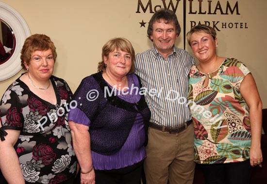 Pictured in the McWilliam Park Hotel, Claremorris at the "Hometown Tribute to Michael Commins  celebrating 30 years of service to the Irish showbiz scene as journalist, broadcaster and songwriter, from left: Mary B Gallagher; Bernie Deery, Michael Commins and Bernadette Mullarkey, London/ Bangor Erris. Photo:  Michael Donnelly