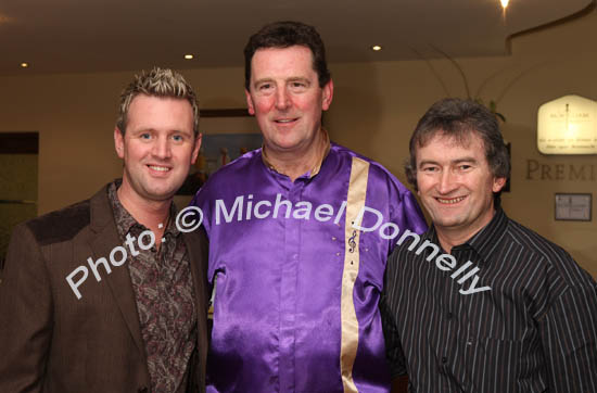 Mike Denver, pictured with Mick Flavin and Michael Commins in the McWilliam Park Hotel, Claremorris at the "Hometown Tribute to Michael Commins  celebrating 30 years of service to the Irish showbiz scene as journalist, broadcaster and songwriter.Photo:  Michael Donnelly