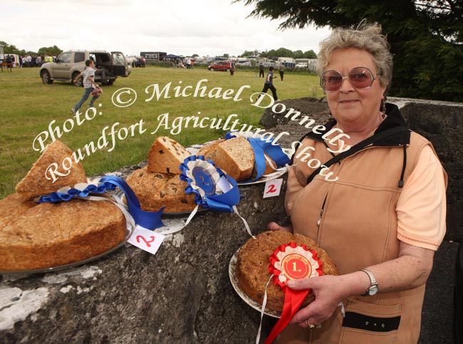 Teresa Hynes, Cahir Hollymount with her prizewinng baking at  Roundfort Agricultural Show. Photo:  Michael Donnelly