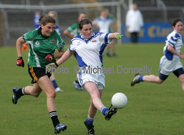 St Josephs captain Aoife Conroy in attack mode in the Cumann Peil Gael na mBan Pat the Baker Post Primary Schools All Ireland Senior Final 2007 in Cusack Park Ennis. Photo:  Michael Donnelly