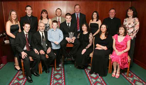 Group pictured with Pat Barrett winner of the Soccer  section of the 35th Western People Mayo Sports Awards 2004 pictured with family at the presentation in the TF Royal Theatre Castlebar, front from left:  Chris, Pat, Cathal, Pat  and Geraldine and Nikki Barrett and at back: Sandra Conmy, Kenneth OConnor, Eileen OConnor, John Healy, Ray OConnor, Tracy Murphy Fr Francis Judge, PP Belmullet, and Maureen Flannery. Photo Michael Donnelly