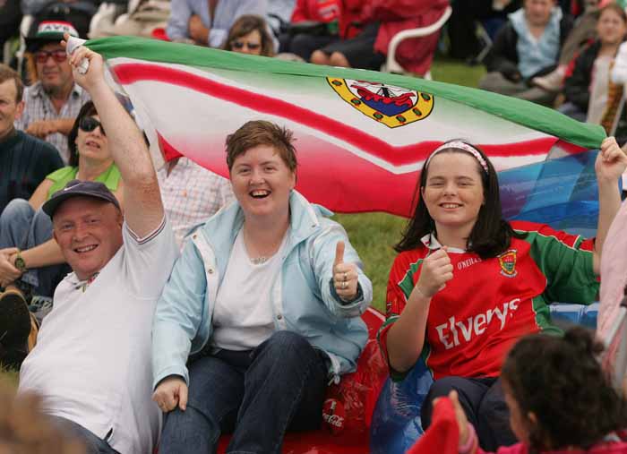 Brendan Murphy, Jackie Murphy and Catherine Mulroe, Castlebar, pictured at the  "Craic on the Track" at Ballinrobe Racecourse on Sunday.  Photo: Michael Donnelly.