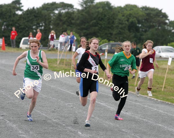 Linda Walsh Swinford (2) kicks up the sand  in the Girls U-14 100M race at the Mayo finals of the HSE Community Games in Claremorris. Photo:  Michael Donnelly