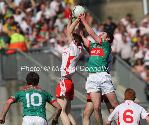 James Cafferty goes high to collect this ball for Mayo against Tyrone in the ESB GAA All Ireland Minor Football Final in Croke Park. Photo:  Michael Donnelly