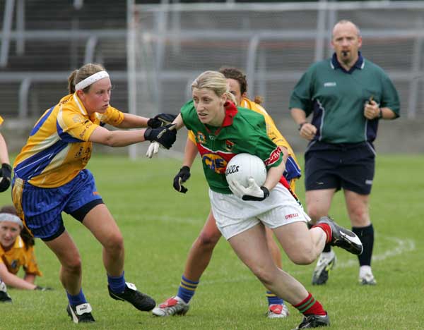 Cora Staunton in attack in the TG4 Senior Connacht Championship in Dr Hyde Park Roscommon. Photo Michael Donnelly.