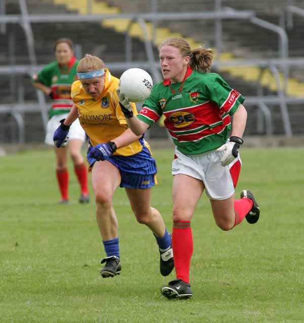 Claire Egan setting up another attack in the TG4 Senior Connacht Championship in Dr Hyde Park Roscommon. Photo Michael Donnelly.