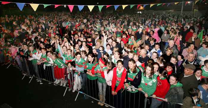 The waiting crowd at the Ballina Stephenites Homecoming in James Stephens Park Ballina. Photo Michael Donnelly