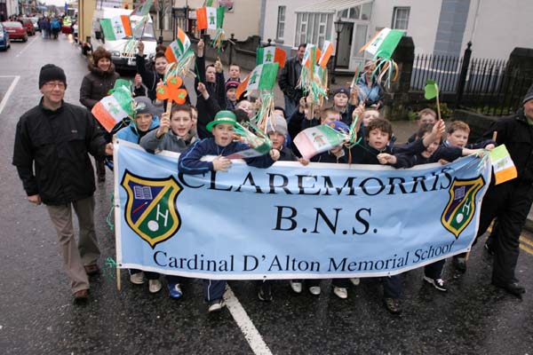 Claremorris BNS at St Patrick's Day Parade in Claremorris. Photo:  Michael Donnelly